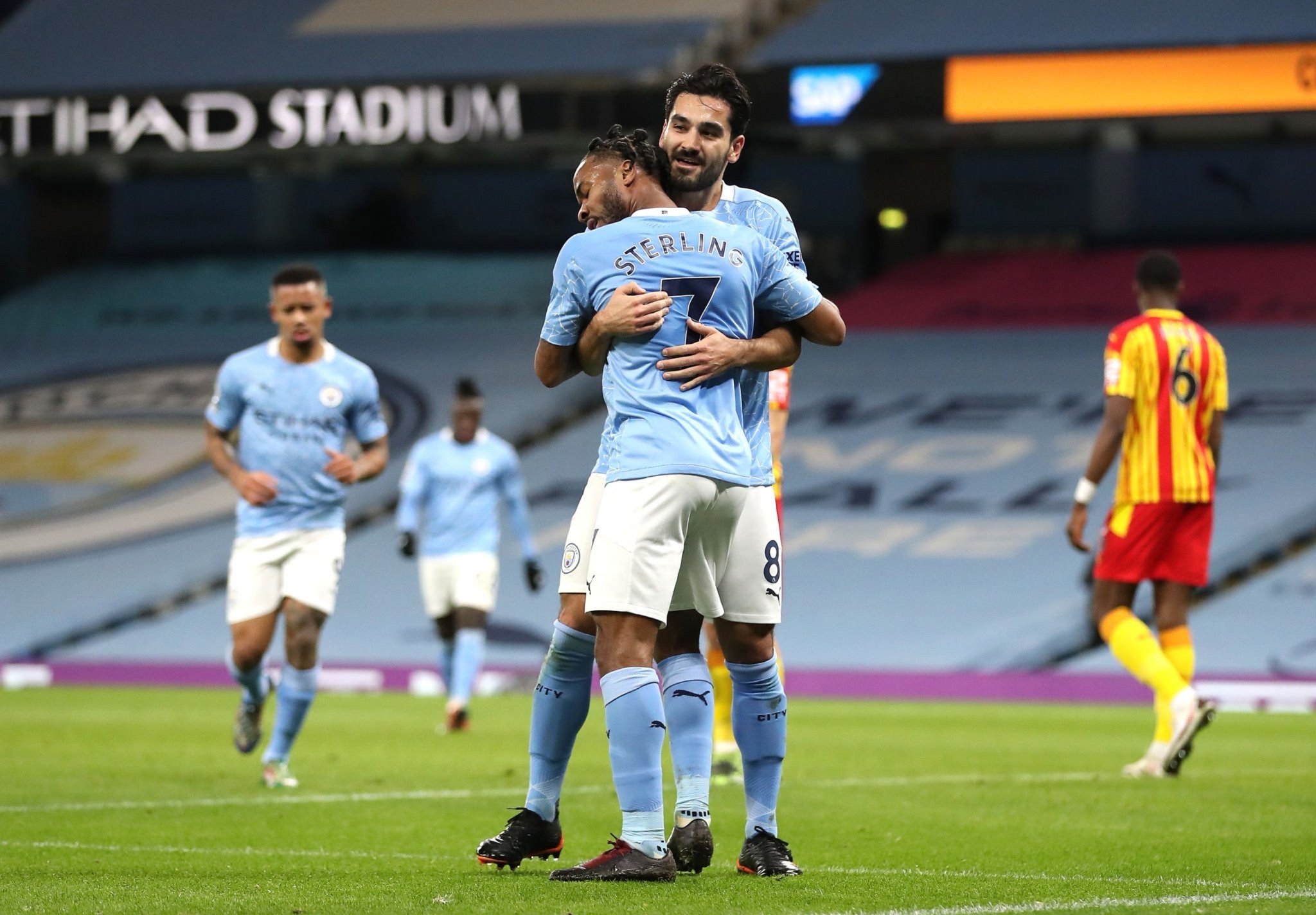 压力如影随 压力如影随